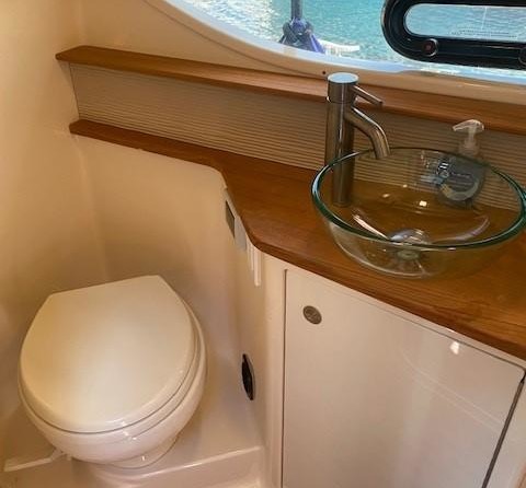 Sea Ray Sundancer 350 Coupe