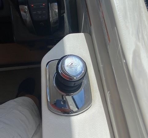 Sea Ray Sundancer 350 Coupe