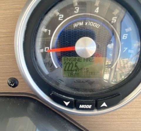 Sea Ray Sundancer 350 Coupe