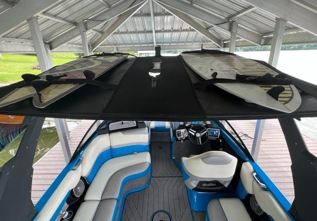Malibu Wakesetter 25 LSV