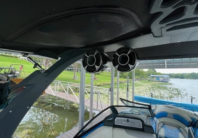 Malibu Wakesetter 25 LSV