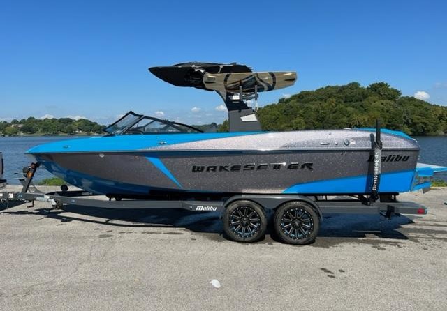 Malibu Wakesetter 25 LSV