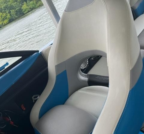 Malibu Wakesetter 25 LSV