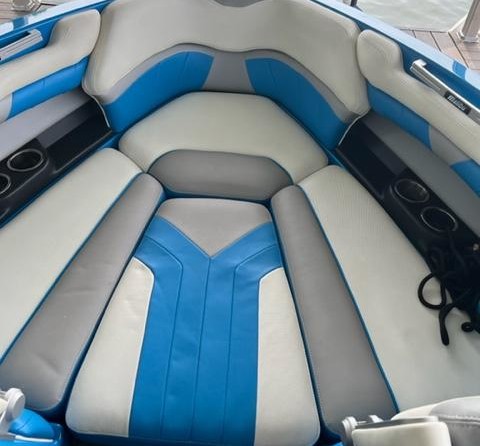 Malibu Wakesetter 25 LSV