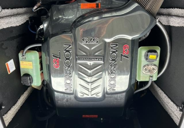 Malibu Wakesetter 25 LSV