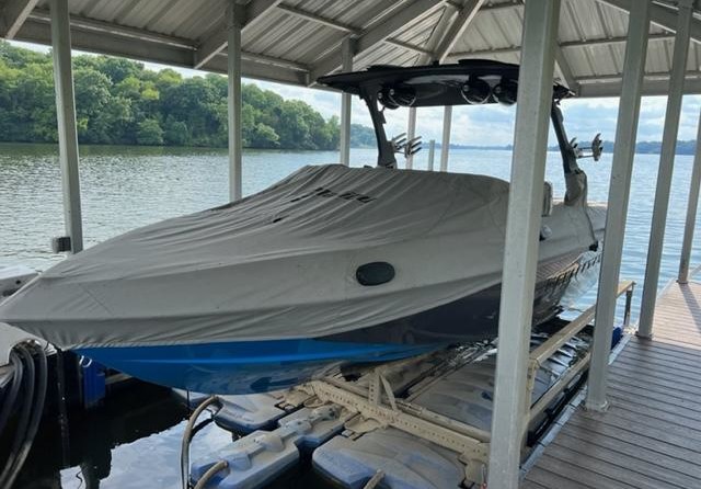 Malibu Wakesetter 25 LSV