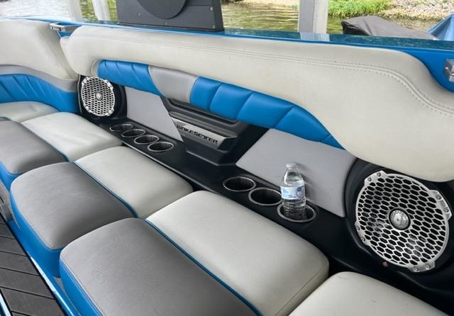 Malibu Wakesetter 25 LSV