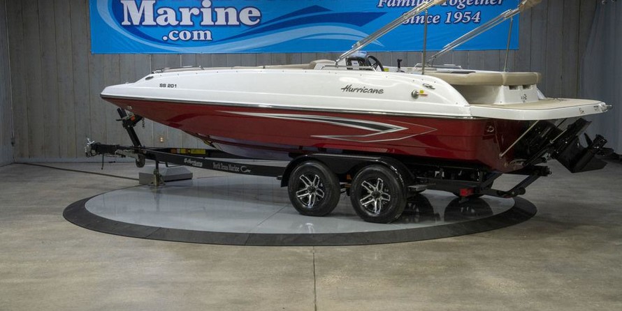 Hurricane 201 sundeck sport