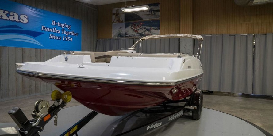 Hurricane 201 sundeck sport