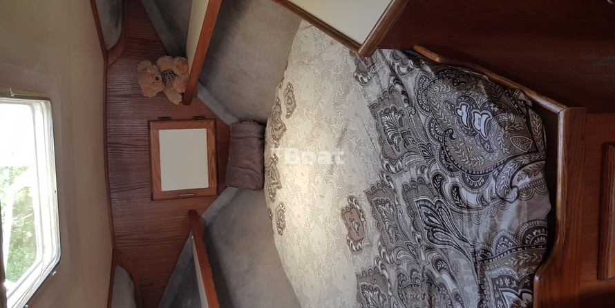 Silverton 35 Motor Yacht