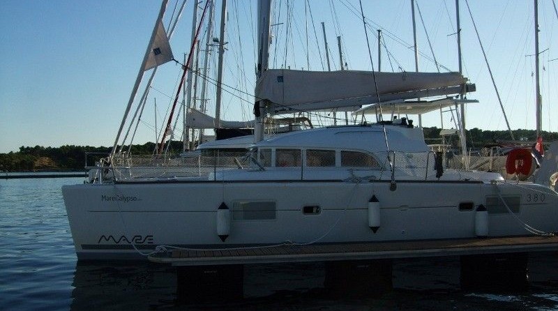 Lagoon 380