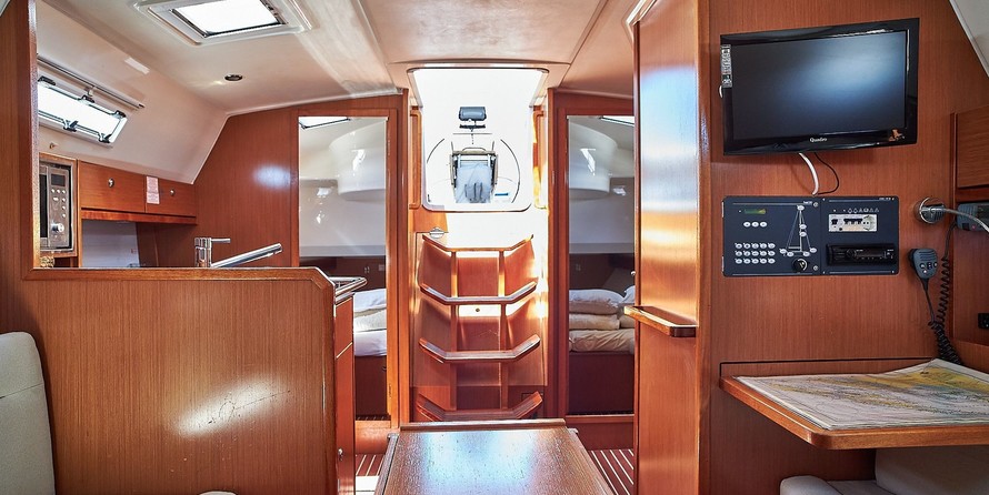 Bavaria Cruiser 36