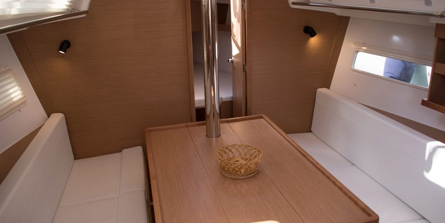 Jeanneau Sun Odyssey 319