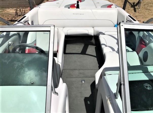 Super Air Nautique 210