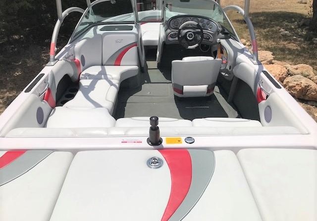 Super Air Nautique 210