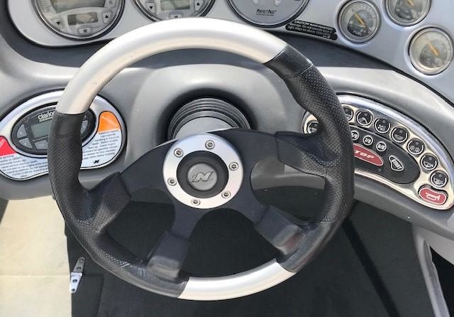 Super Air Nautique 210