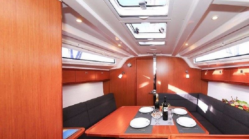 Bavaria 37 Cruiser
