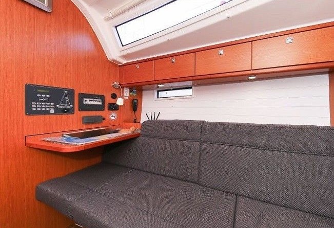Bavaria 37 Cruiser