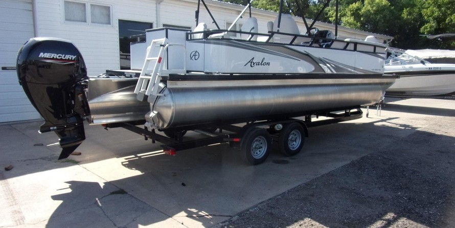 Sunchaser Boats Oasis 20 Fish-n-Cruise