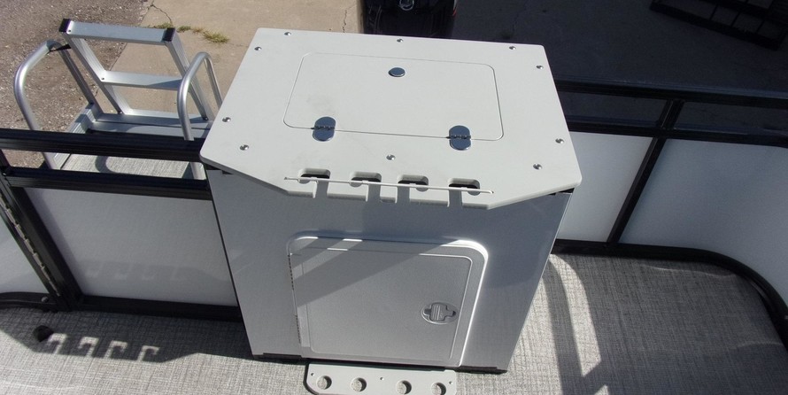 Sunchaser Boats Oasis 20 Fish-n-Cruise