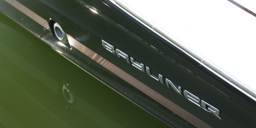 Bayliner VR6 BOWRIDER