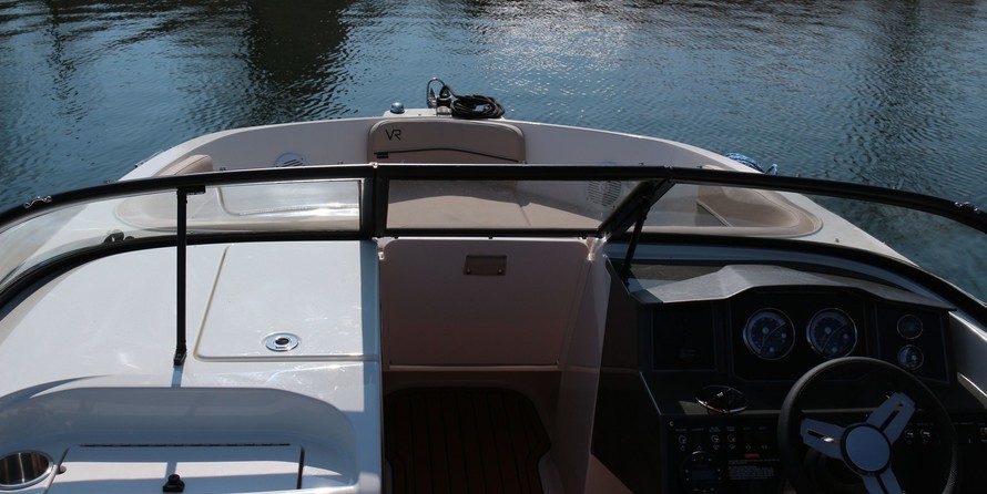 Bayliner VR6 BOWRIDER