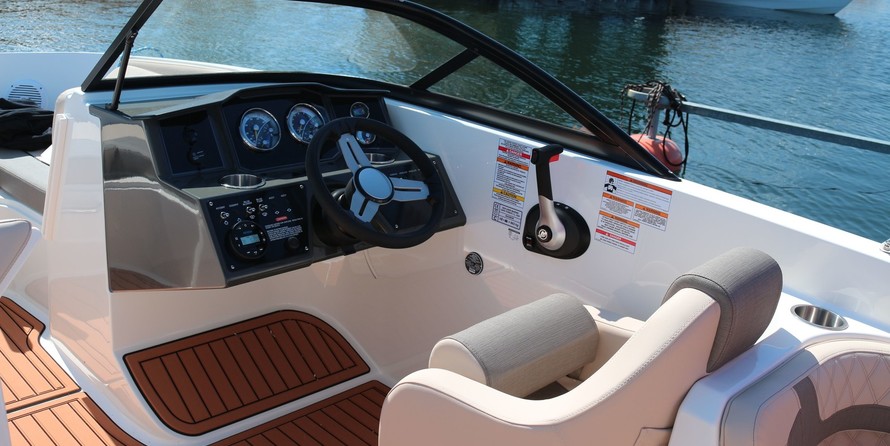 Bayliner VR6 BOWRIDER
