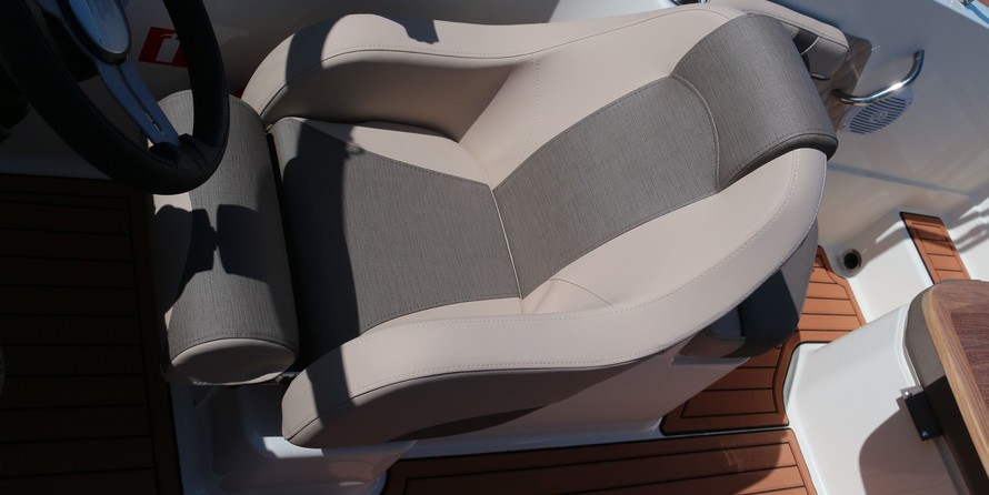 Bayliner VR6 BOWRIDER