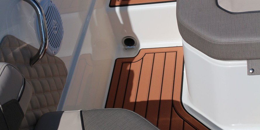 Bayliner VR6 BOWRIDER