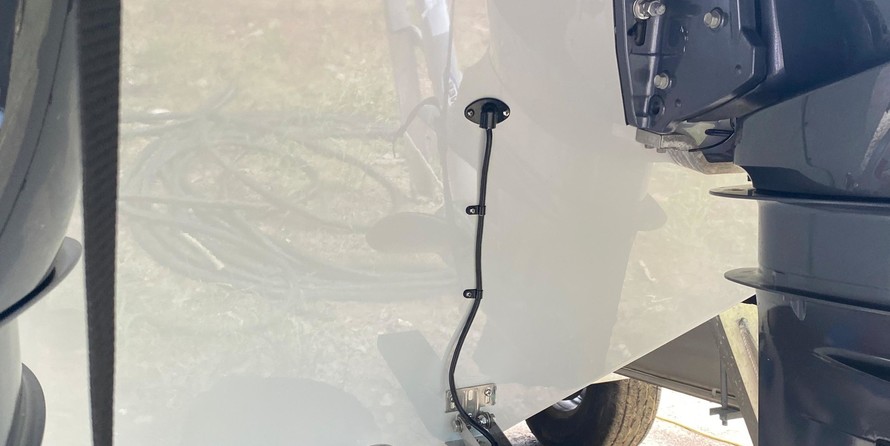 Cobia 217 center console