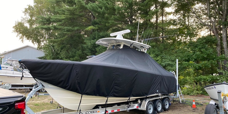 Cobia 217 center console