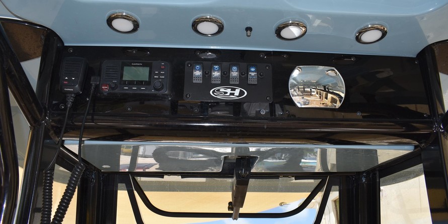 Sea Ray hunt ultra 211