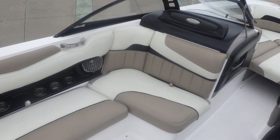 Malibu Wakesetter 22 MXZ