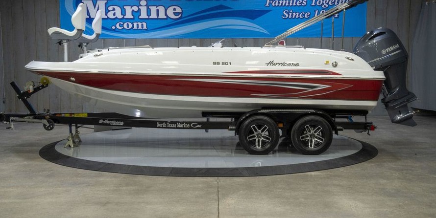 Hurricane 201 sundeck sport