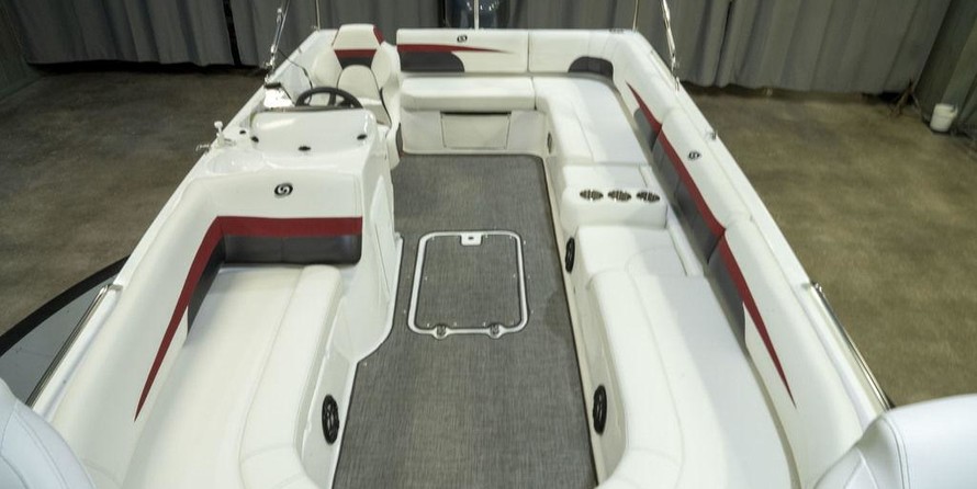 Hurricane 201 sundeck sport
