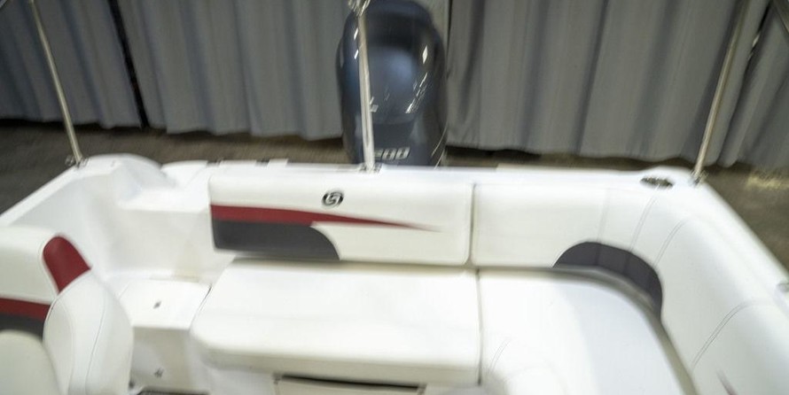 Hurricane 201 sundeck sport