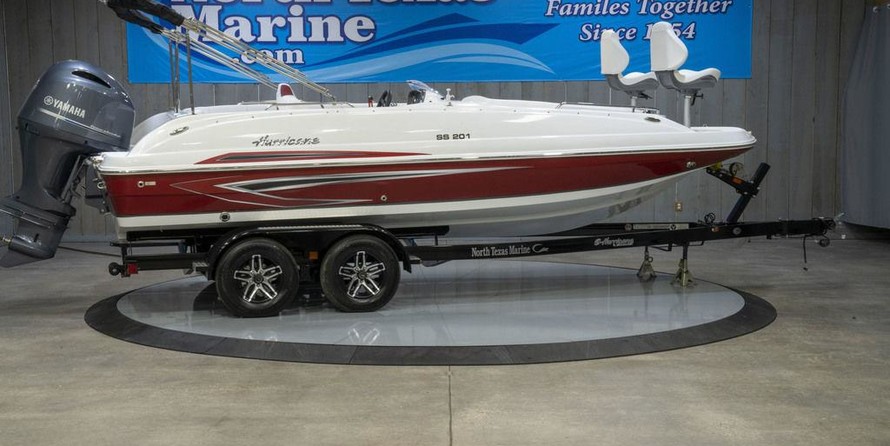 Hurricane 201 sundeck sport