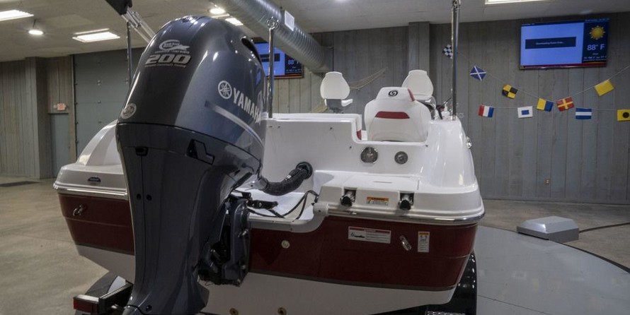 Hurricane 201 sundeck sport