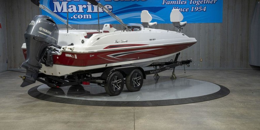 Hurricane 201 sundeck sport