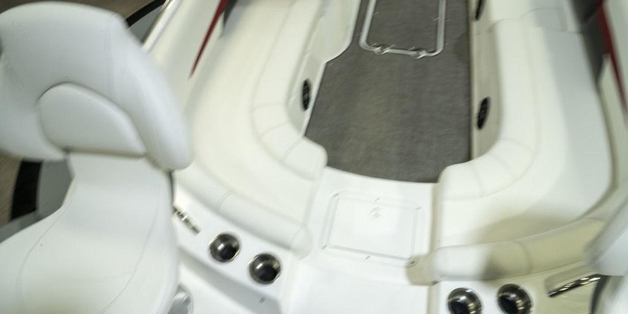 Hurricane 201 sundeck sport