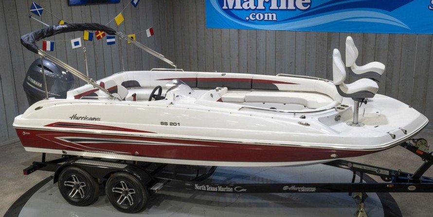 Hurricane 201 sundeck sport