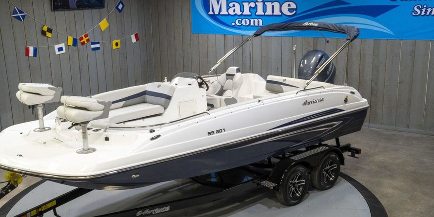 Hurricane 201 sundeck sport