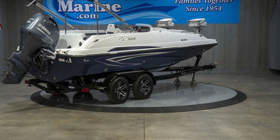 Hurricane 201 sundeck sport