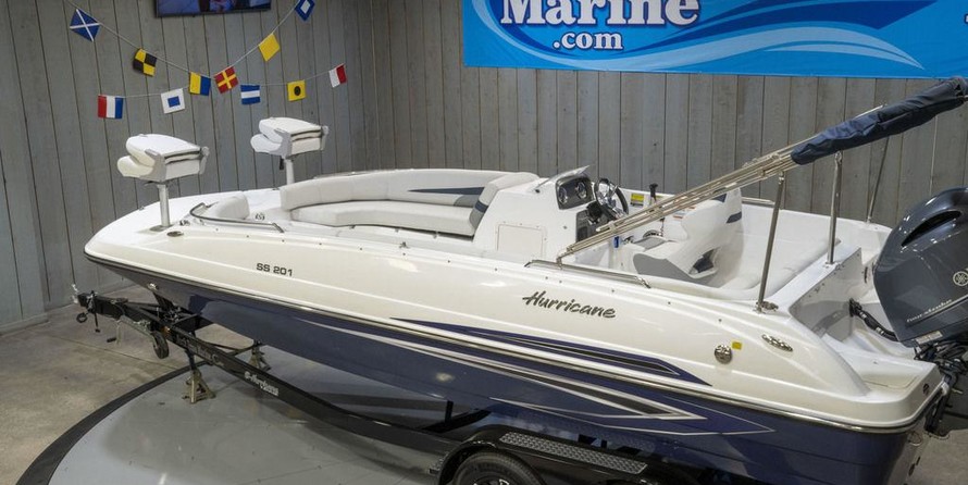 Hurricane 201 sundeck sport
