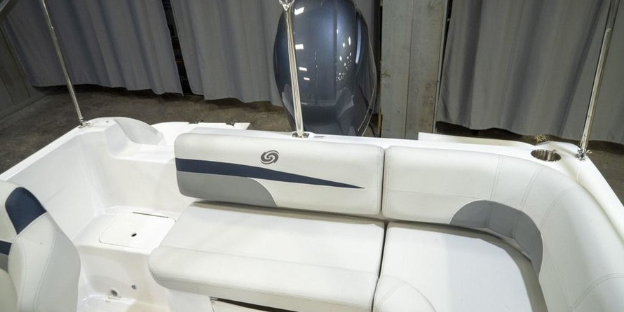 Hurricane 201 sundeck sport