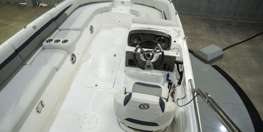 Hurricane 201 sundeck sport