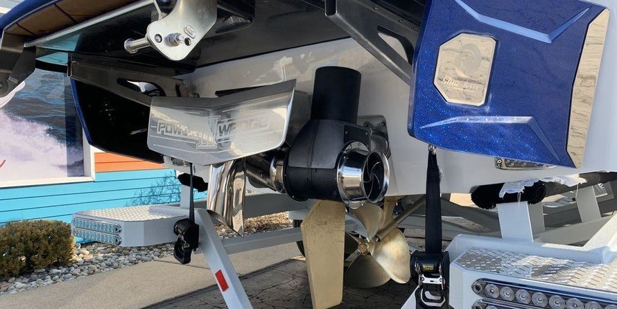 Malibu Wakesetter 25 LSV