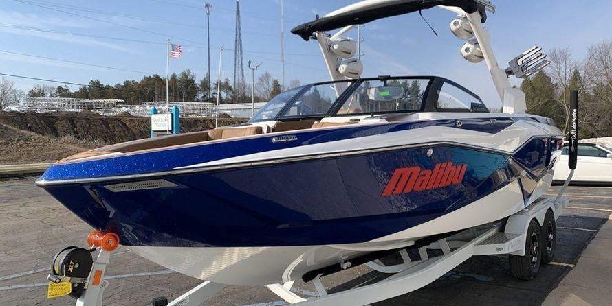 Malibu Wakesetter 25 LSV