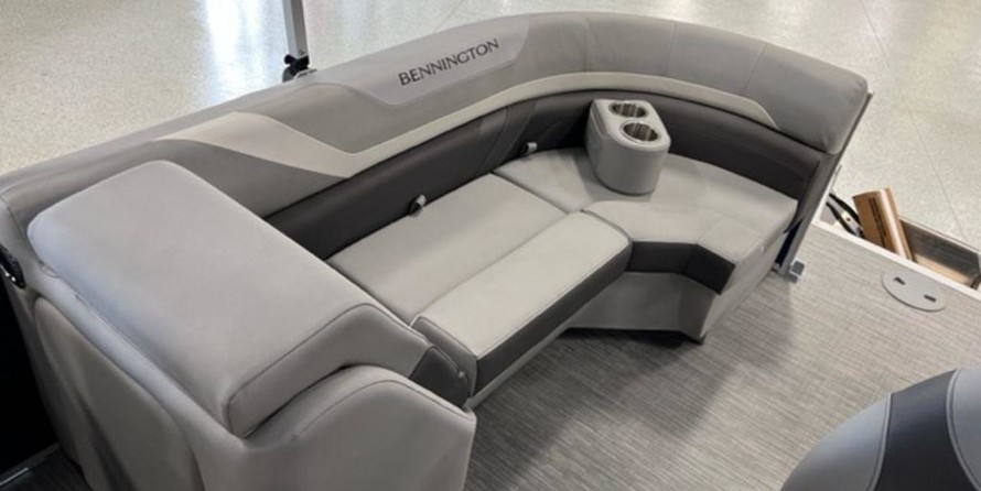 Bennington 24 sbrx