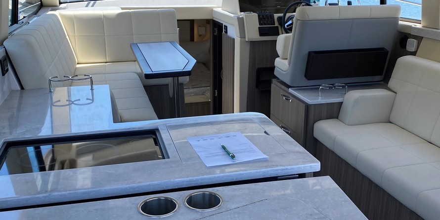 Regal 42 Grande Coupe